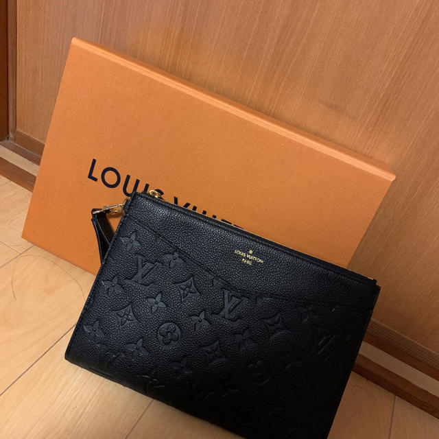 LV ポシェットメラニーMM