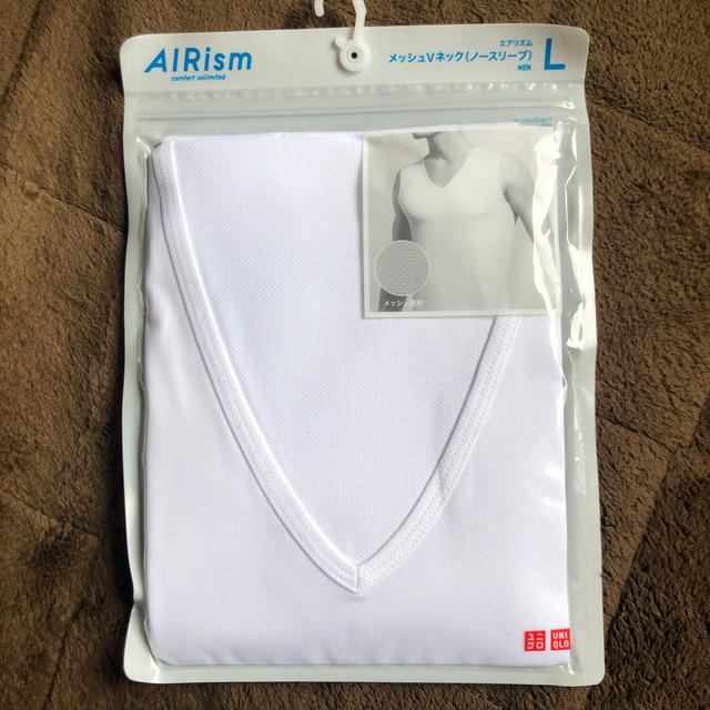 UNIQLO(ユニクロ)のエアリズム　AIRism メッシュVネック（ノースリーブ）白　L メンズのトップス(Tシャツ/カットソー(半袖/袖なし))の商品写真