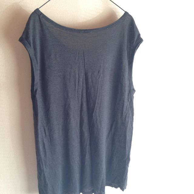 ZARA(ザラ)の黒Tシャツ レディースのトップス(Tシャツ(半袖/袖なし))の商品写真