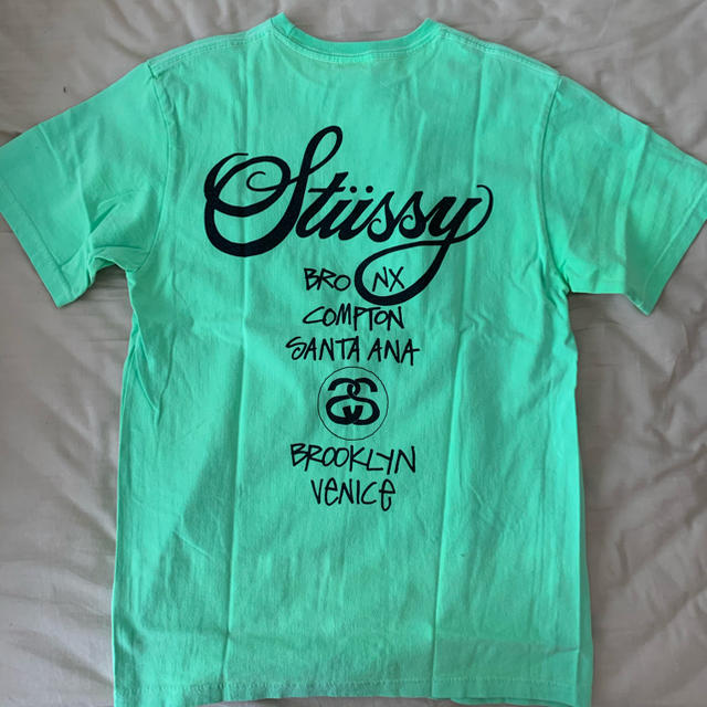 STUSSY(ステューシー)のstussy ネオンロゴT メンズのトップス(Tシャツ/カットソー(半袖/袖なし))の商品写真