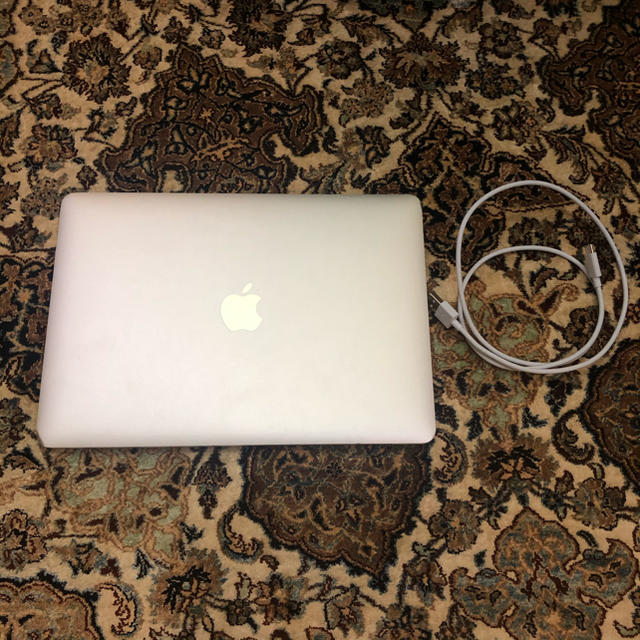 MacBook12インチ Early2015 1.2GHz 8GB 512MB