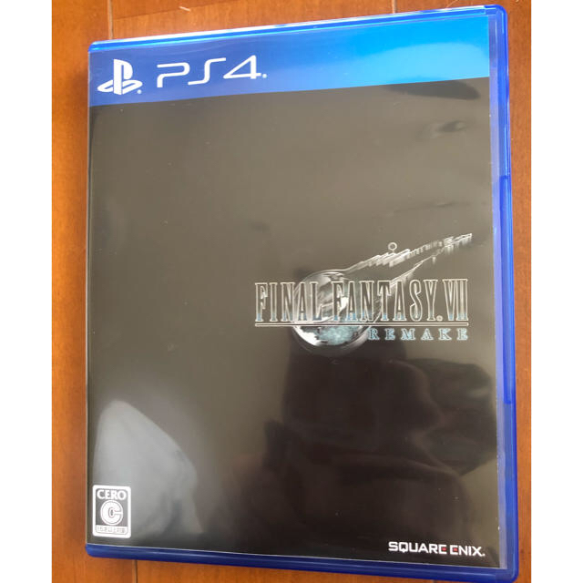 ファイナルファンタジーVII リメイク PS4  プレゼントコード付き