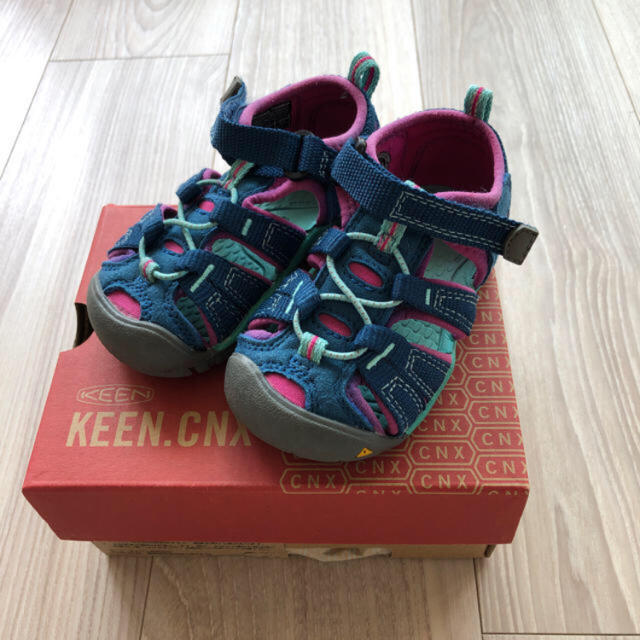 KEEN(キーン)のkeen サンダル　kids13.5 キッズ/ベビー/マタニティのベビー靴/シューズ(~14cm)(サンダル)の商品写真