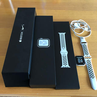 アップルウォッチ(Apple Watch)のApple Watch Nike series 4 40mm (GPSモデル)(その他)