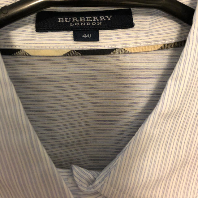 BURBERRY(バーバリー)のバーバリーロンドン　長袖シャツ レディースのトップス(シャツ/ブラウス(長袖/七分))の商品写真