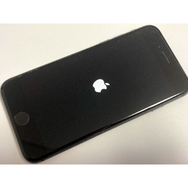 iPhone 8 64GB SIMロック解除済 背面割 スペースグレイ