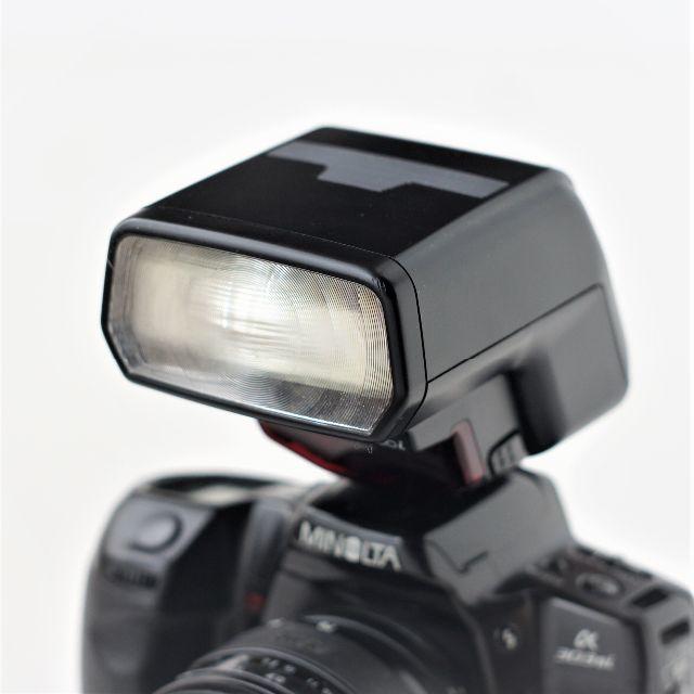 KONICA MINOLTA(コニカミノルタ)の⭐️格安⭐️Minolta ストロボ 3200i スマホ/家電/カメラのカメラ(ストロボ/照明)の商品写真