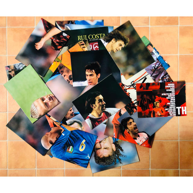 海外 サッカー ポスター 付録 セリエA プレミアリーグ リーガエスパニョーラ エンタメ/ホビーのアニメグッズ(ポスター)の商品写真