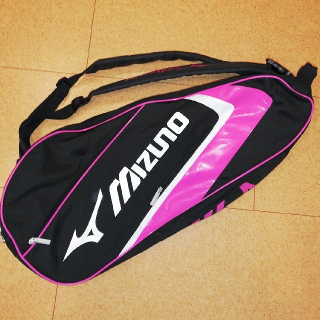 MIZUNO(ミズノ)の値下げ! Mizuno ラケットバック スポーツ/アウトドアのスポーツ/アウトドア その他(バドミントン)の商品写真