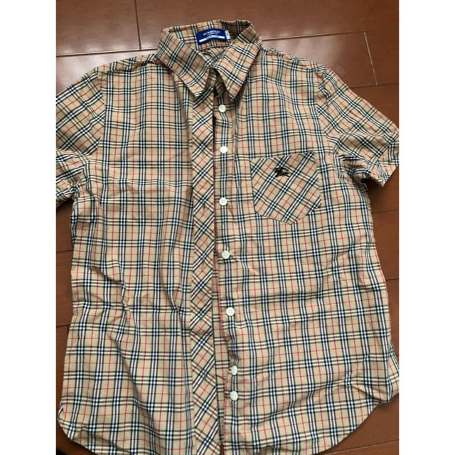 BURBERRY BLUE LABEL(バーバリーブルーレーベル)のバーバリー　シャツ レディースのトップス(シャツ/ブラウス(長袖/七分))の商品写真