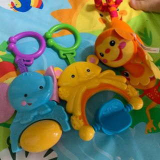 フィッシャープライス(Fisher-Price)のフィッシャープライス　ベビージム(ベビージム)