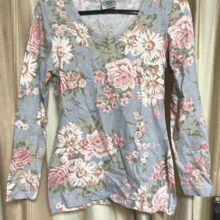 ローラアシュレイ(LAURA ASHLEY)のLaura  Ashley Tシャツ(Tシャツ(長袖/七分))