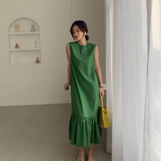 ザラ(ZARA)のmeekrap様 バースデーバッシュペプラムリネンワンピース(ロングワンピース/マキシワンピース)