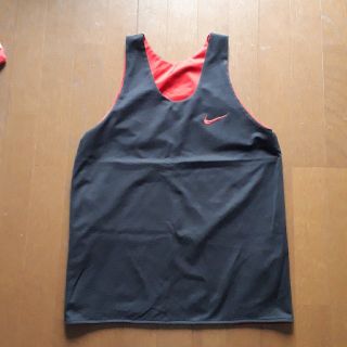 ナイキ(NIKE)の★ピーナッツ様専用★　NIKEリバーシブルタンクトップ　黒・赤(タンクトップ)