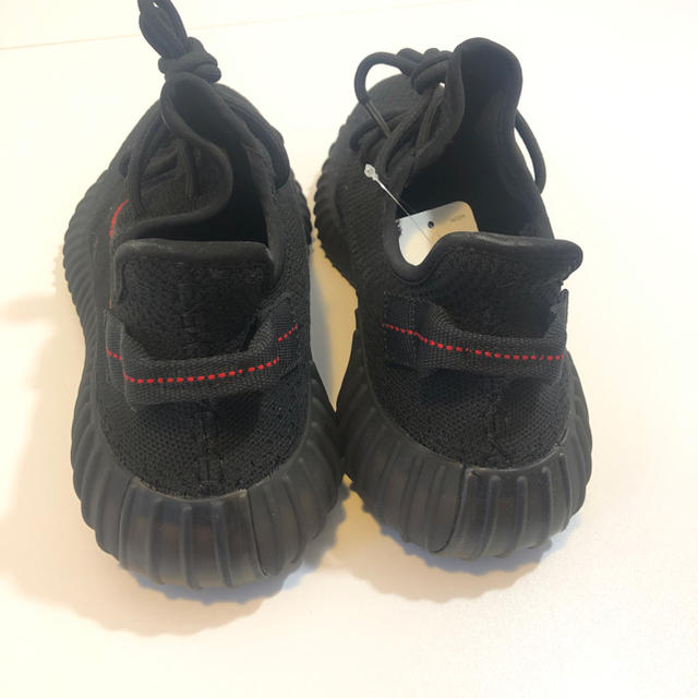 adidas(アディダス)のadidas yeezy 350 v2 bred ブレッド イージー メンズの靴/シューズ(スニーカー)の商品写真