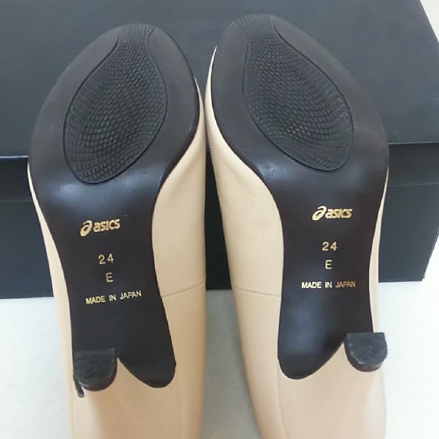 asics(アシックス)のasics パンプス 24cm レディースの靴/シューズ(ハイヒール/パンプス)の商品写真