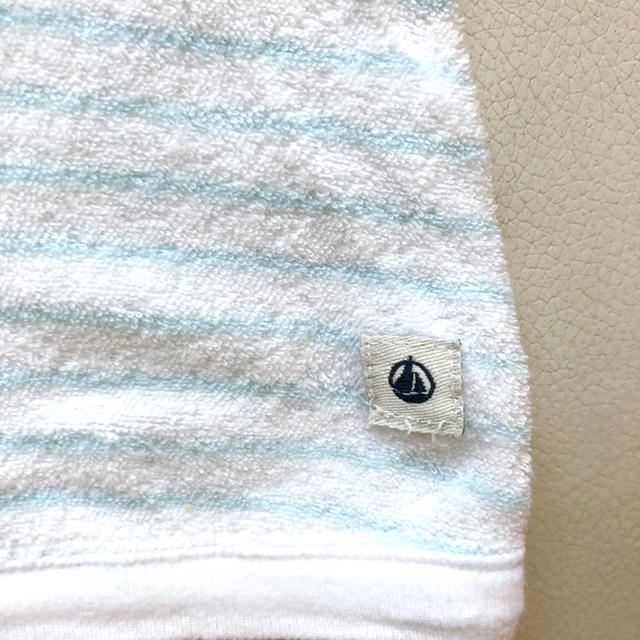 PETIT BATEAU(プチバトー)のプチバトー☆ミントグリーンが爽やか☆パイル地ロンパース☆12m74cm キッズ/ベビー/マタニティのベビー服(~85cm)(ロンパース)の商品写真