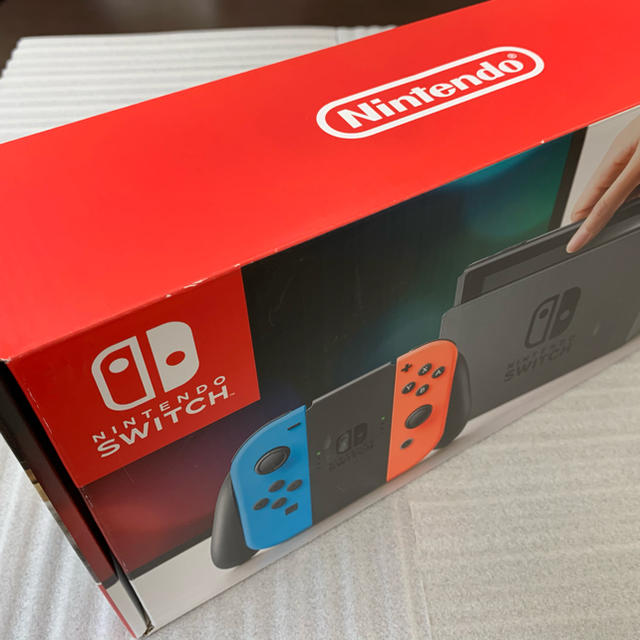 【新品・未使用】Nintendo Switch JOY-CON ネオン 本体