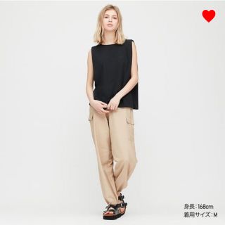 ユニクロ(UNIQLO)の新品⭐︎クレープジャージーTノースリーブ　ブラック(カットソー(半袖/袖なし))