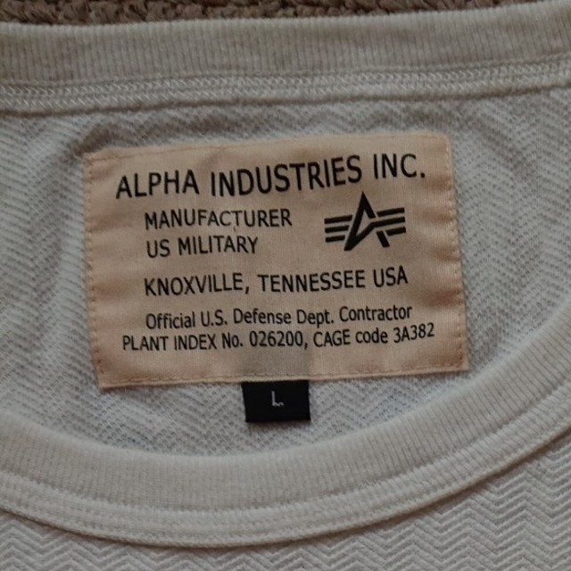 ALPHA INDUSTRIES(アルファインダストリーズ)のアルファインダストリーズ Tシャツ Lサイズ ALPHA INDUSTRIES メンズのトップス(Tシャツ/カットソー(半袖/袖なし))の商品写真