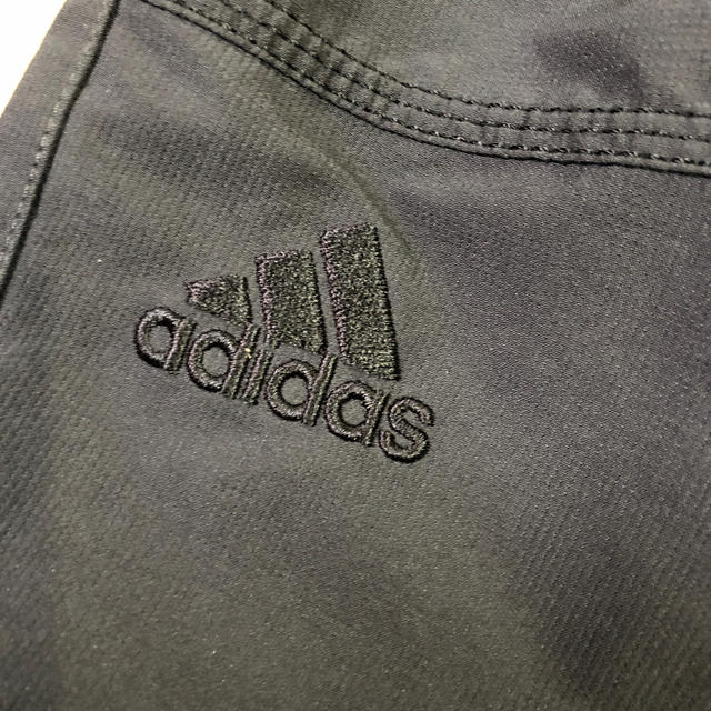 adidas(アディダス)のadidas アディダス　ハーフパンツ　ブラック キッズ/ベビー/マタニティのキッズ服男の子用(90cm~)(パンツ/スパッツ)の商品写真