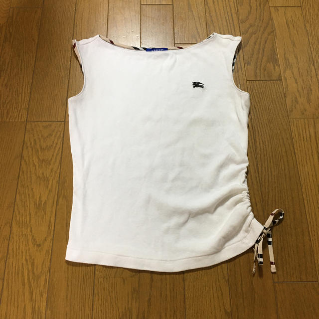 BURBERRY BLUE LABEL(バーバリーブルーレーベル)のお値打ち　Burberry BLUE LABEL Mサイズ レディースのトップス(Tシャツ(半袖/袖なし))の商品写真