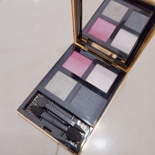 イヴサンローランボーテ(Yves Saint Laurent Beaute)の杏梨さま専用♪【レア品】イヴサンローラン  限定アイシャドウ(アイシャドウ)