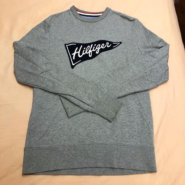 TOMMY HILFIGER(トミーヒルフィガー)の美品 TOMMY HILFIGER トミーヒルフィガー トレーナー/スウェット メンズのトップス(スウェット)の商品写真