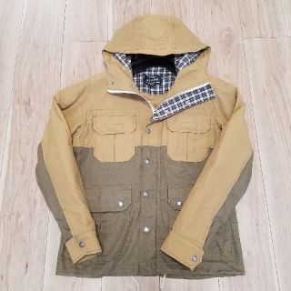 ビームス(BEAMS)の【美品】BEAMS　ビームス　マウンテンパーカー　Sサイズ(マウンテンパーカー)