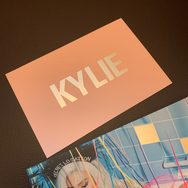 kylie cosmetics birthday palette 2018 3