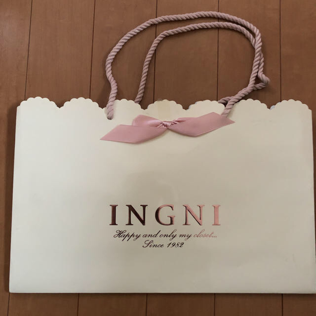 INGNI(イング)のINGNI 限定ショッパー レディースのバッグ(ショップ袋)の商品写真