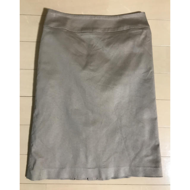 専用✳︎SPB ワールド　タイトスカート　ベージュサイズ3 レディースのスカート(ひざ丈スカート)の商品写真