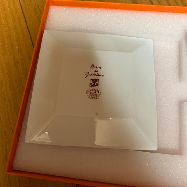 HERMES　　プレート《数日間お値下げ