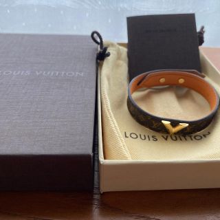 ルイヴィトン(LOUIS VUITTON)のルイヴィトン　モノグラム レザーブレスレット　正規品(ブレスレット/バングル)