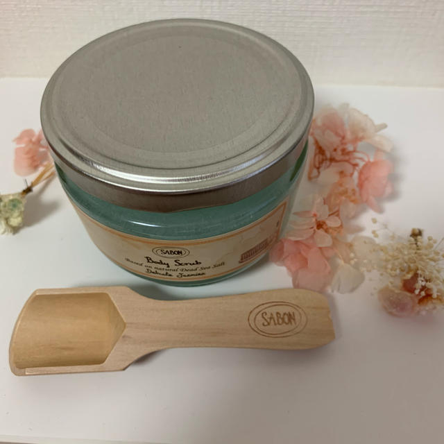 SABON(サボン)のSabon ジャスミン ボディ スクラブ コスメ/美容のボディケア(ボディスクラブ)の商品写真