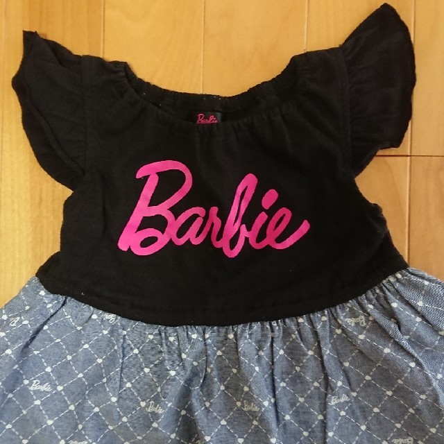 Barbie(バービー)のBarbie ワンピース キッズ/ベビー/マタニティのキッズ服女の子用(90cm~)(ワンピース)の商品写真
