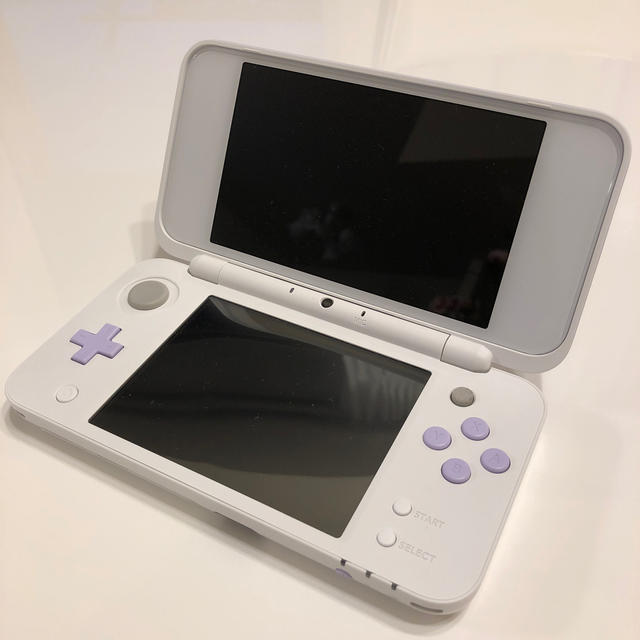 NEW ニンテンドー 2DS LL ホワイト/ラベンダ