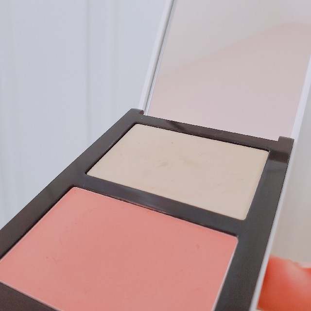 BOBBI BROWN(ボビイブラウン)の【お値下げ中】ボビイブラウン  チークパレット コスメ/美容のベースメイク/化粧品(フェイスカラー)の商品写真