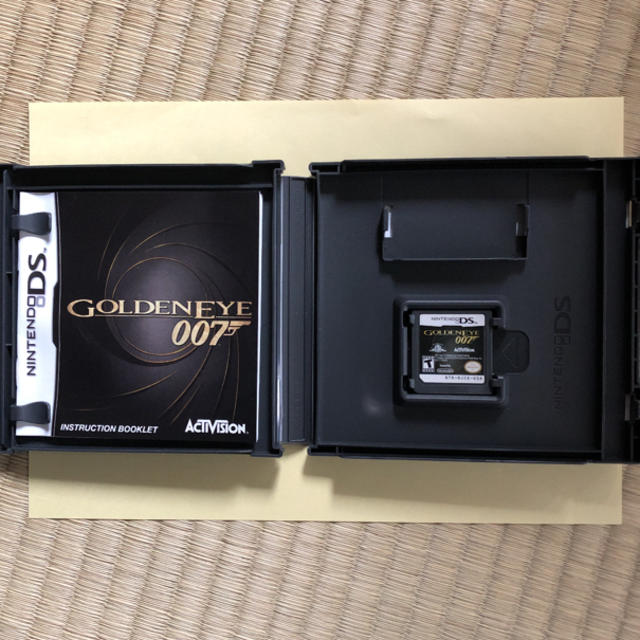 DSソフト　GOLDEN EYE 輸入版 エンタメ/ホビーのゲームソフト/ゲーム機本体(携帯用ゲームソフト)の商品写真