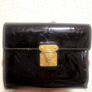 ルイヴィトン(LOUIS VUITTON)の【正規品】ルイヴィトン ヴェルニ コアラ(財布)