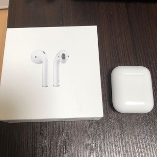 アップル(Apple)のAirPods 第2世代　(ヘッドフォン/イヤフォン)