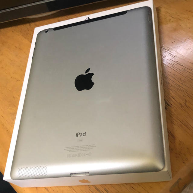 完動品　iPad3 32GB  WIFIモデル　アイパッド　第3世代