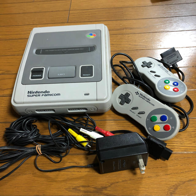 任天堂　スーパーファミコン　本体ゲームソフト/ゲーム機本体