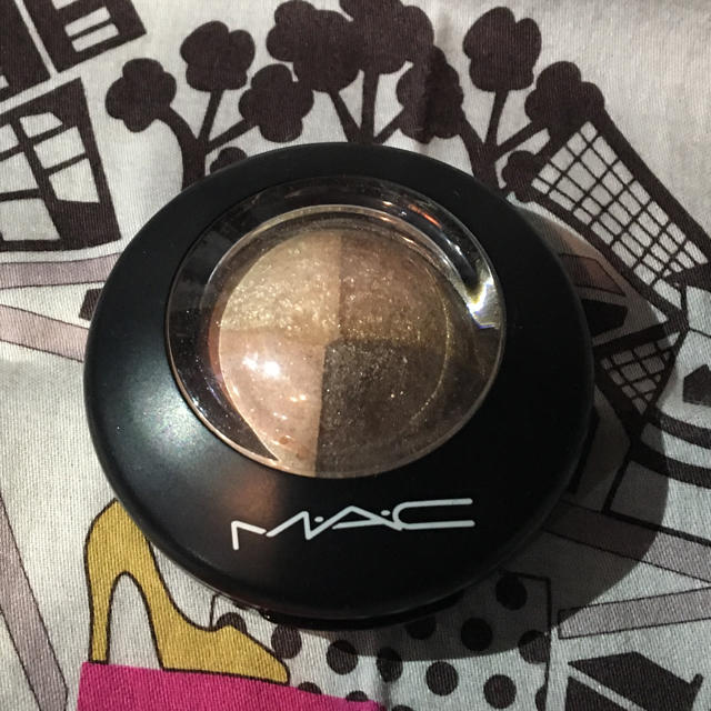 MAC(マック)のMACアイシャドウ コスメ/美容のベースメイク/化粧品(アイシャドウ)の商品写真