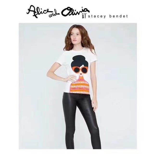 ❤️ ★Alice oliveTシャツ新品　s