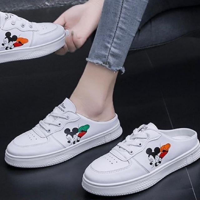 新商品【スニーカーサンダル】ミッキー 白  ホワイト ディズニー Disney レディースの靴/シューズ(スニーカー)の商品写真