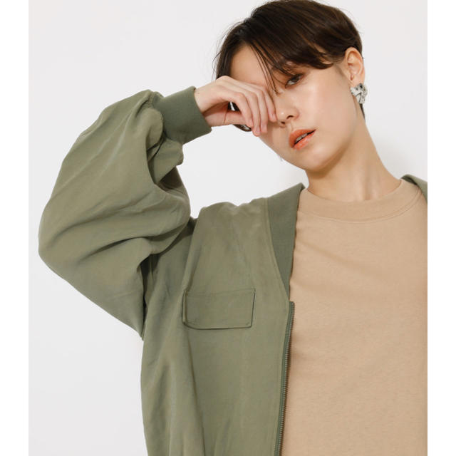 AZUL by moussy(アズールバイマウジー)のカラーレスジップ　ブルゾン　azul by moussy レディースのジャケット/アウター(ブルゾン)の商品写真