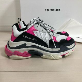 バレンシアガ(Balenciaga)の【ちゅん様専用】26.5 バレンシアガ スニーカー　トリプルS ピンク(スニーカー)