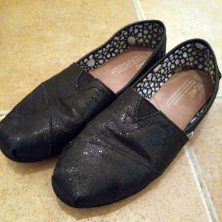 トムズ(TOMS)のTOMS レディース　24.5cm(スニーカー)