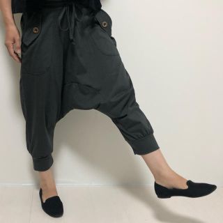 【新品】涼し気七分丈ハーフパンツサルエルパンツ(モスグレー)(サルエルパンツ)